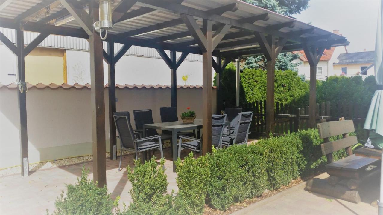 Ferienwohnung "Burgblick" An der Schmucke Εξωτερικό φωτογραφία